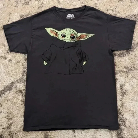 Star Wars Baby Yoda T-Shirt, Men's Size Medium - Picture 2 of 7